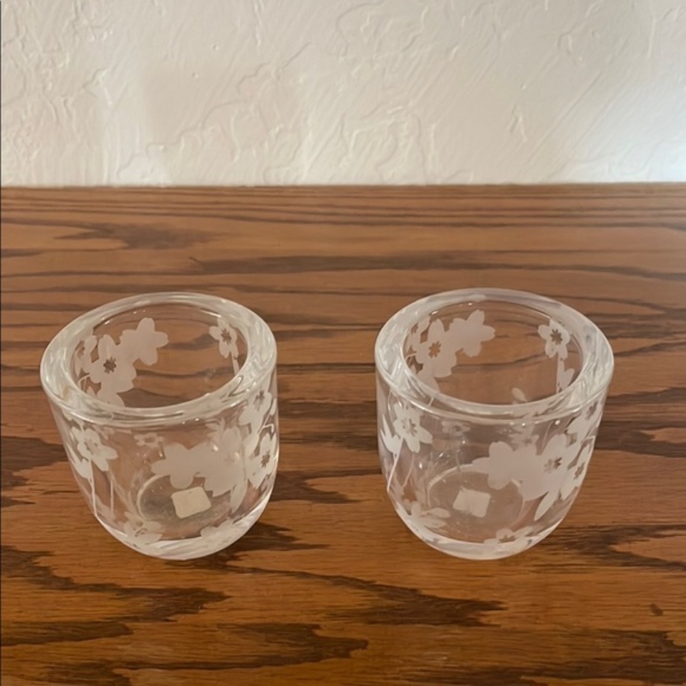 PartyLite set of 2 votives etched glass floral
